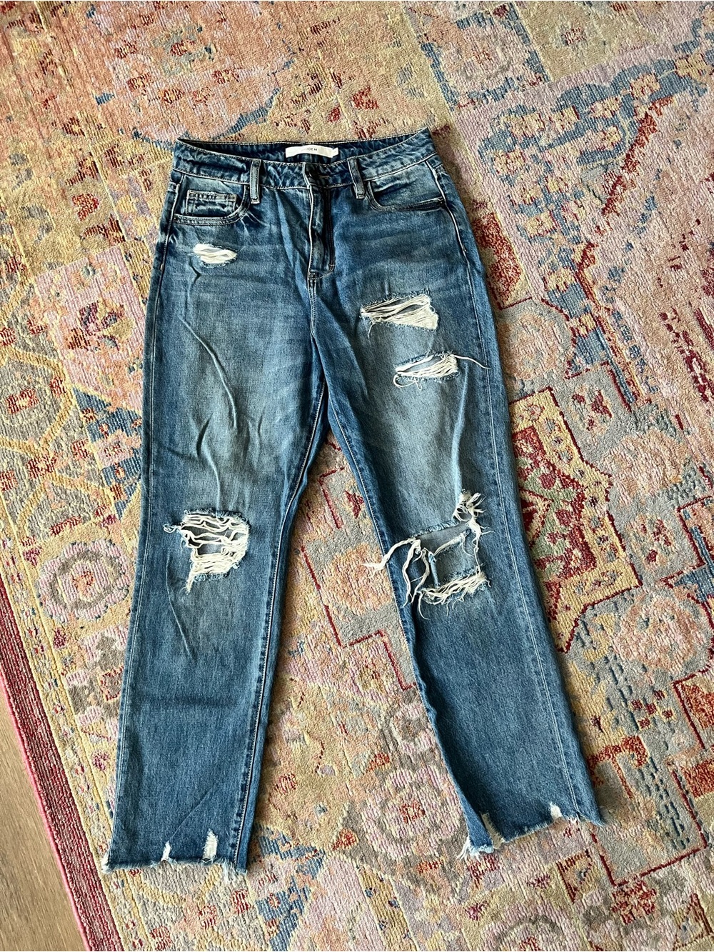 Distressed Hidden Jeans size 28